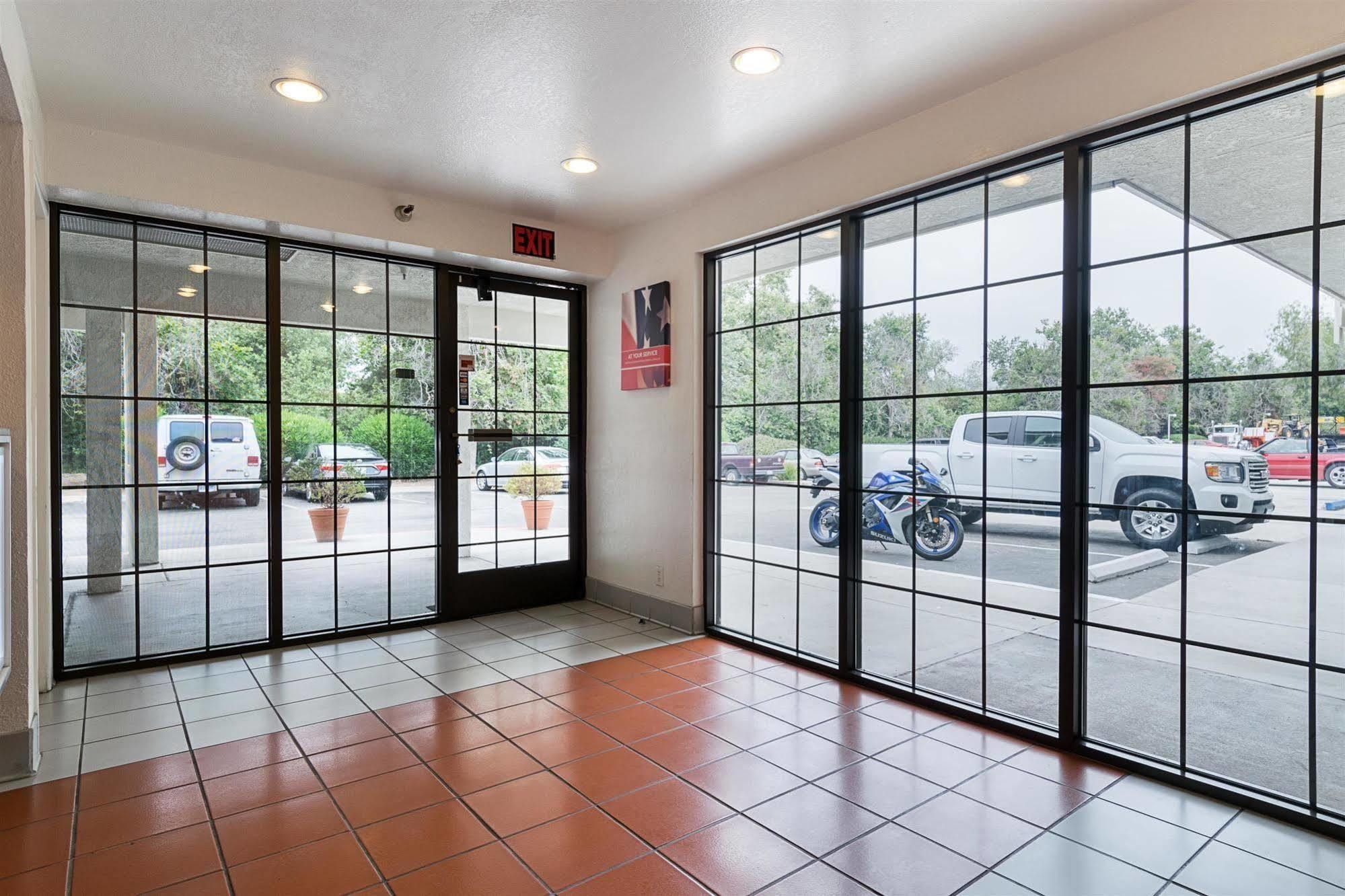 Motel 6-Carpinteria, Ca - Santa Barbara - South ภายนอก รูปภาพ